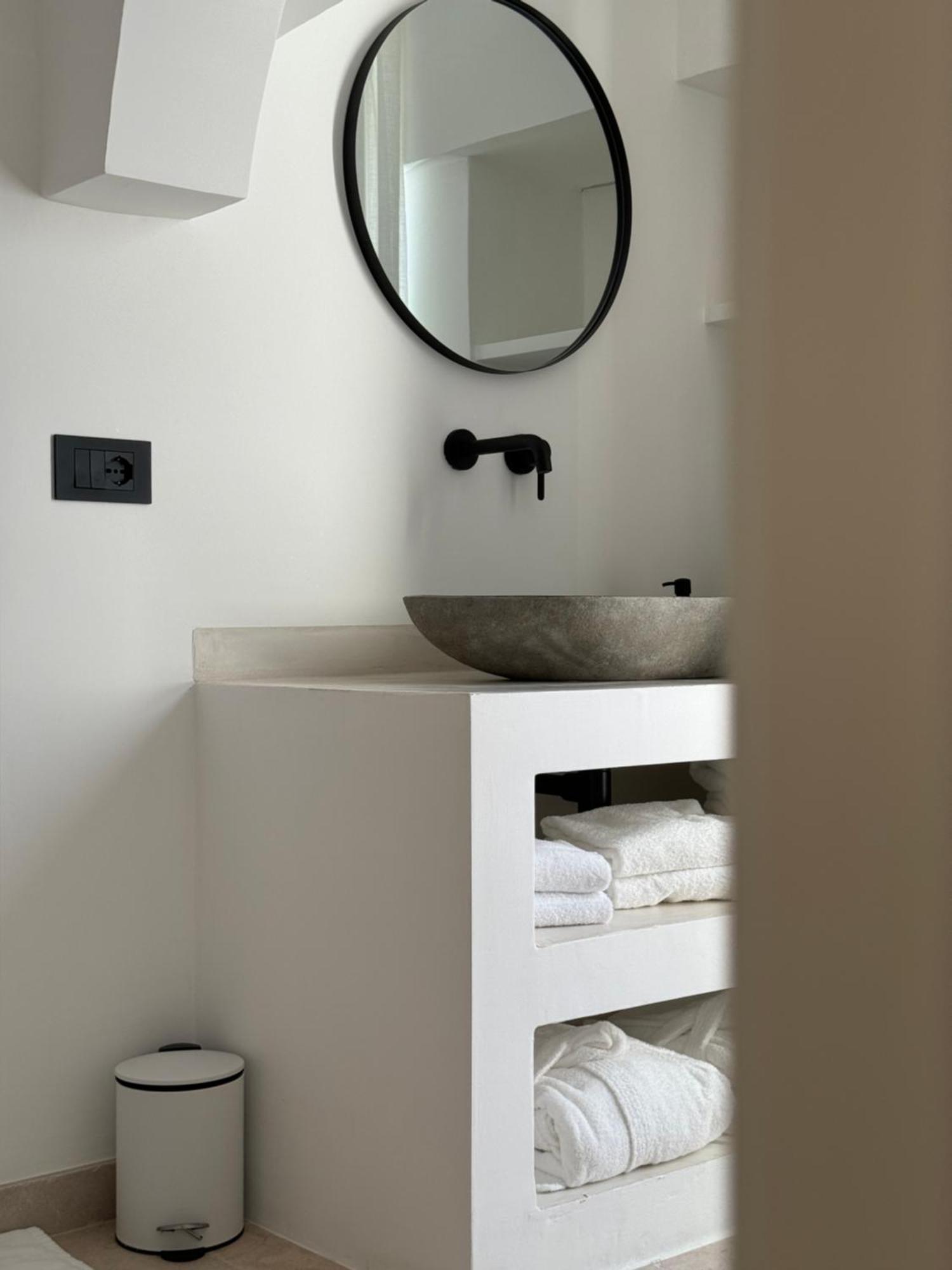 Dimora Laure Apartment Фазано Екстериор снимка